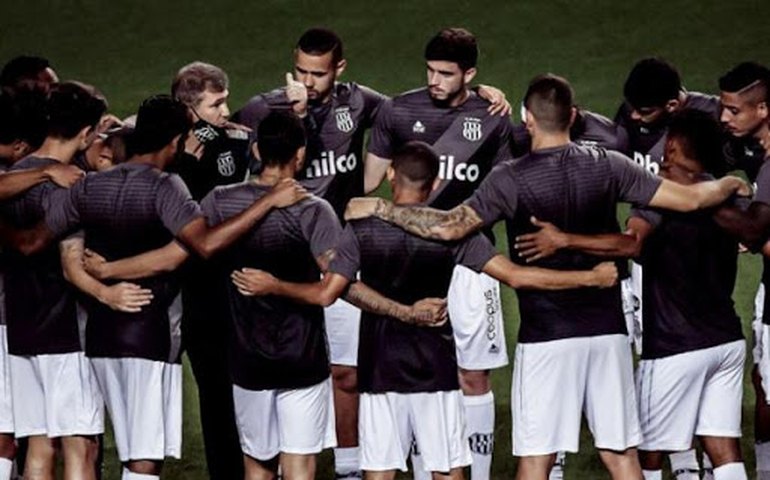 Ponte Preta se reapresenta e busca ‘juntar os cacos’ após vexame em casa