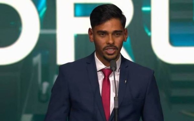 Guilherme Madruga ganha o Prêmio Puskás horas depois de ser anunciado no Cuiabá