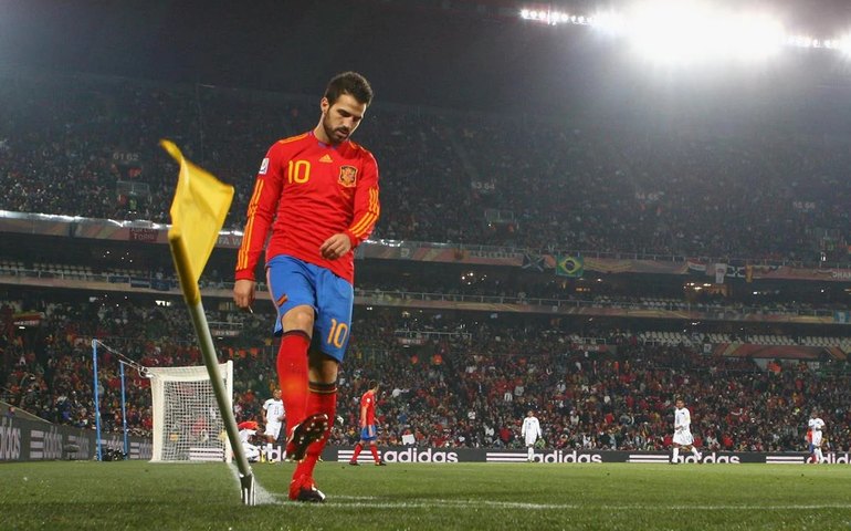 Campeão mundial, Cesc Fàbregas anuncia aposentadoria: 'Agora começa um novo desafio'