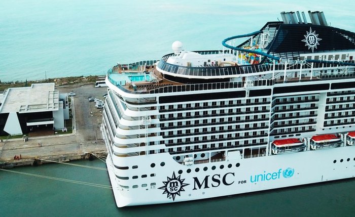 Cruzeiro MSC Preziosa atracou no Porto de Maceió antes do Natal