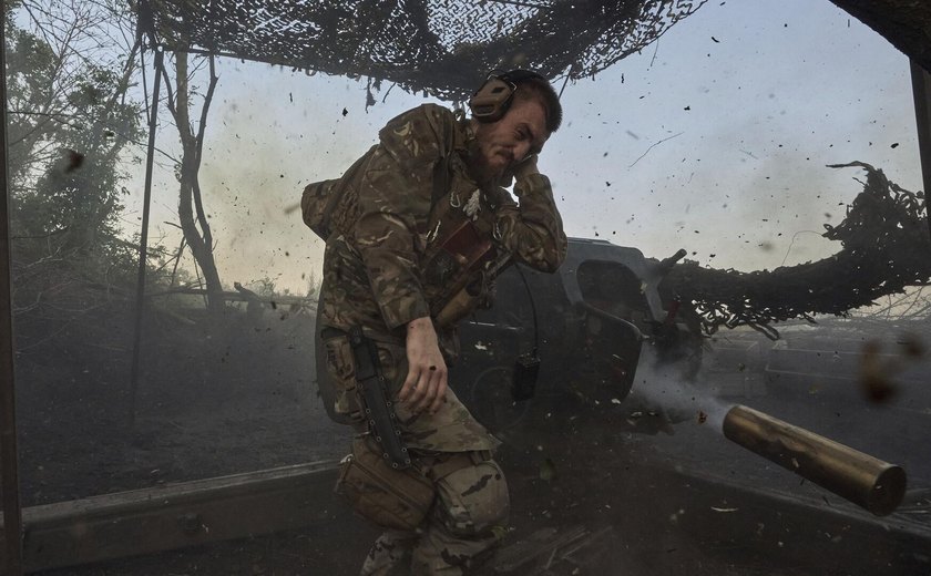 Provocação para atrapalhar encontro Putin-Trump teria 'alto custo' para Zelensky, avaliam analistas