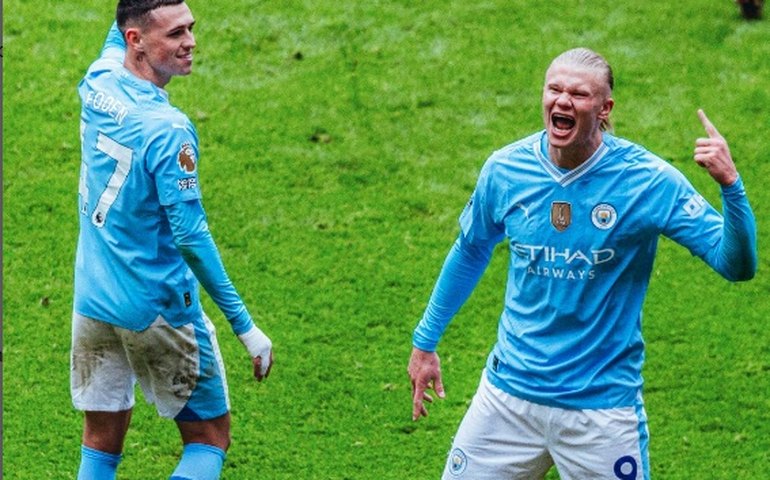 Aston Villa perde do Manchester United por 2 a 1 e amarga 3ª derrota seguida em seu estádio