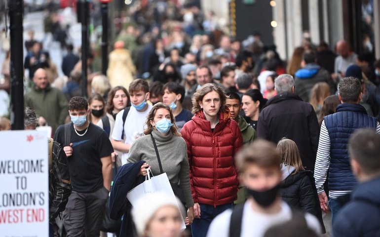 Taxa de desemprego do Reino Unido cai a 4,1% e salários perdem força no trimestre até julho
