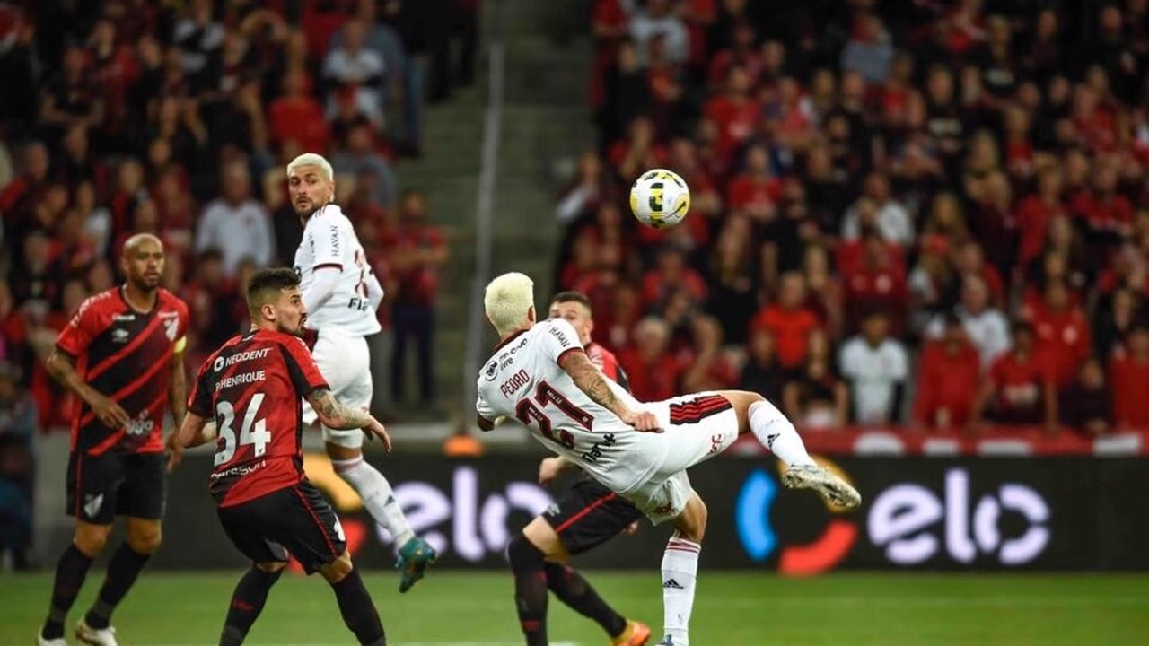 Golaço de Pedro classifica Flamengo para a semifinal da Copa do Brasil