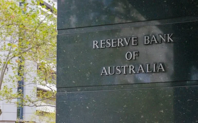 BC da Austrália mantém taxa básica de juros em 4,35% ao ano