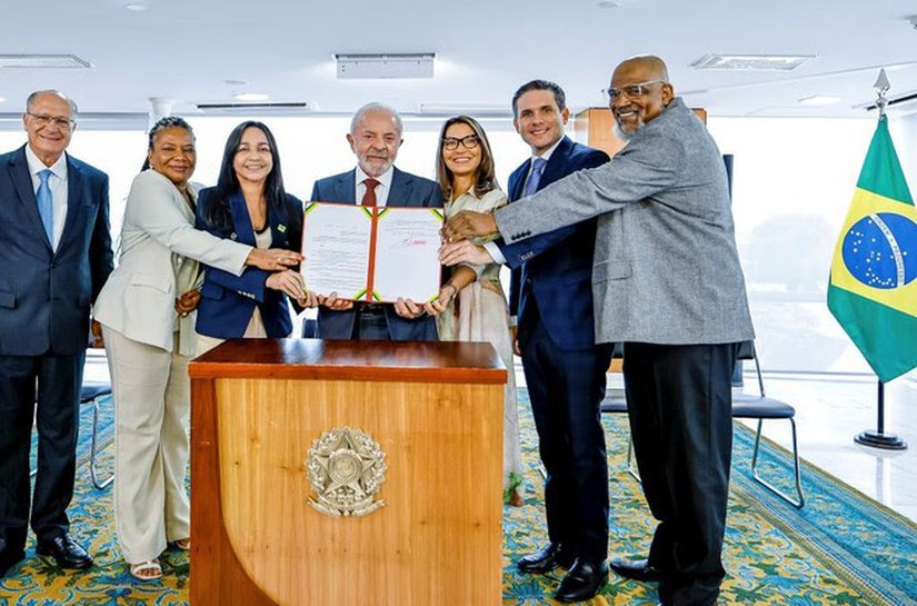 “Força simbólica muito profunda”, diz Lula, sobre decreto que reconhece a cultura gospel como manifestação cultural