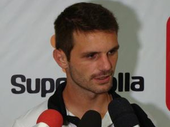Diretoria alvinegra anuncia a contratação do lateral Rodolfo Testoni