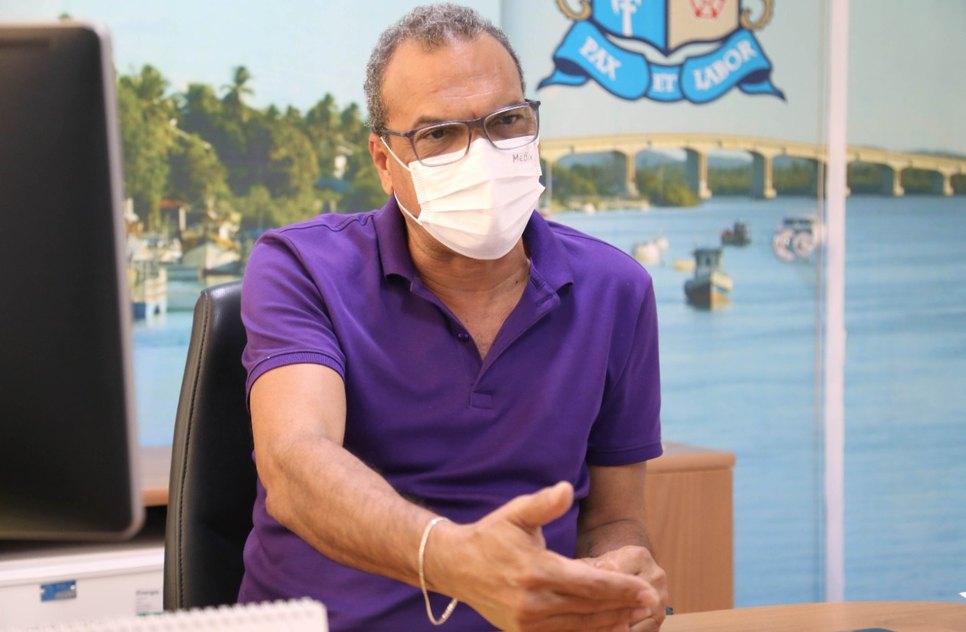 Escritor e publicitário Carlos Cauê lança livro com reflexões acerca da pandemia em Aracaju / Foto: Foto: Marcelle Cristinne