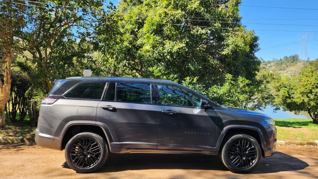Linha Commander 2027 reforça evolução da Jeep no Brasil