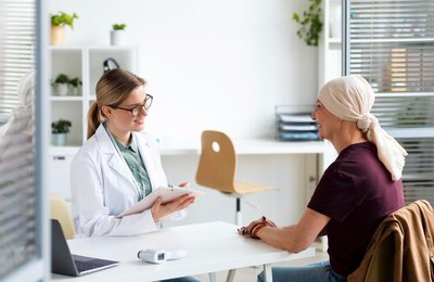 Câncer de mama já diagnosticado não impede de fazer seguro de vida