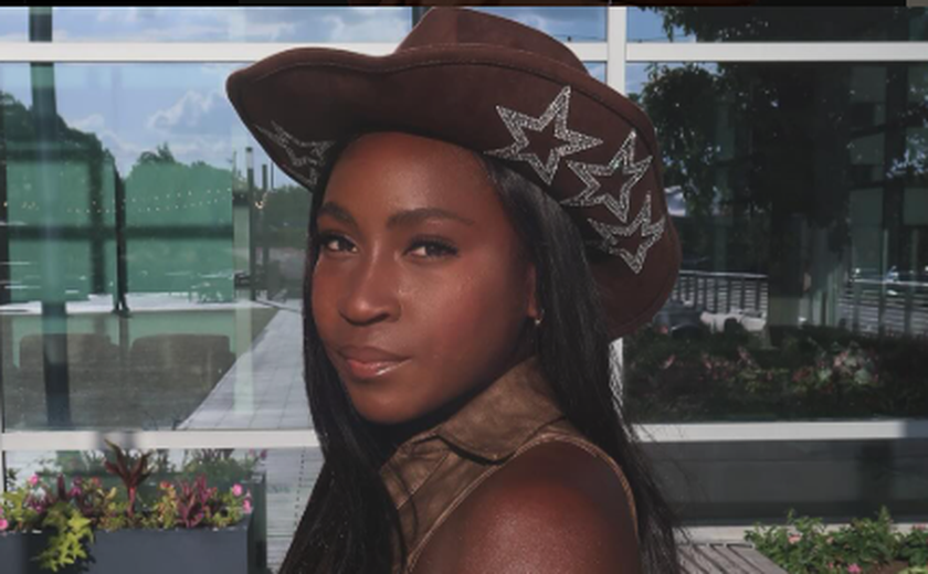 Gauff desbanca Bronzetti na agressividade e se mantém firme na busca do 2º título em Cincinnati