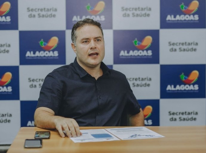 Adesão da população ao isolamento social pode evitar lockdown, diz Renan Filho
