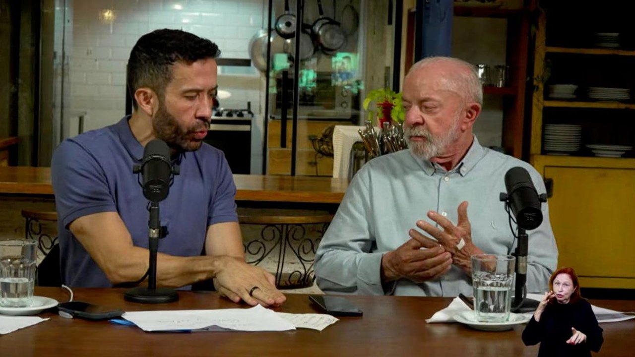 'Exército do Lula': Live de Lula e Janones supera 1 milhão de espectadores