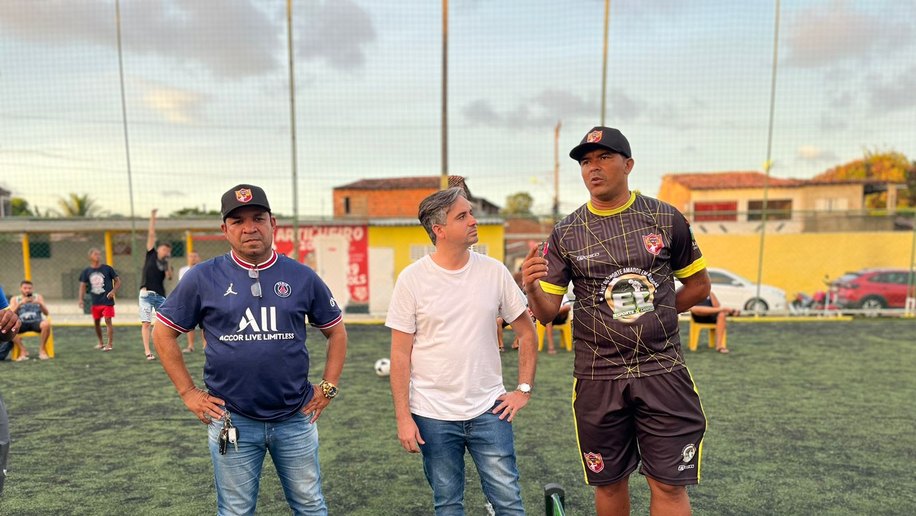 Vereador Joãozinho lança Projeto Futmesa nas Comunidades