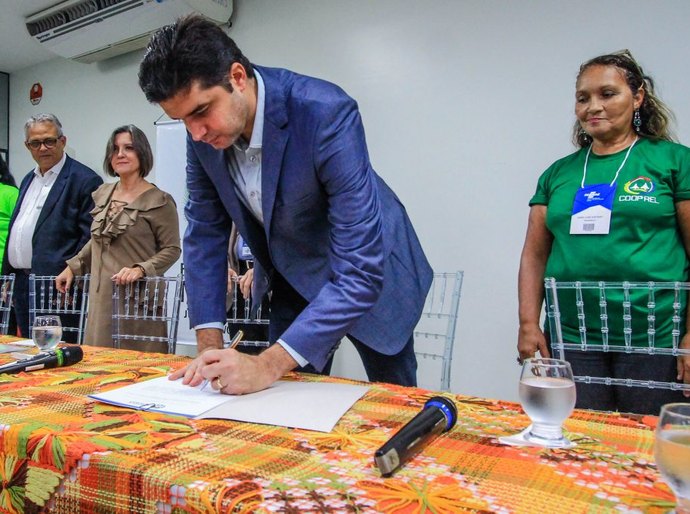 Cooperativas são contratadas para coleta seletiva domiciliar em Maceió