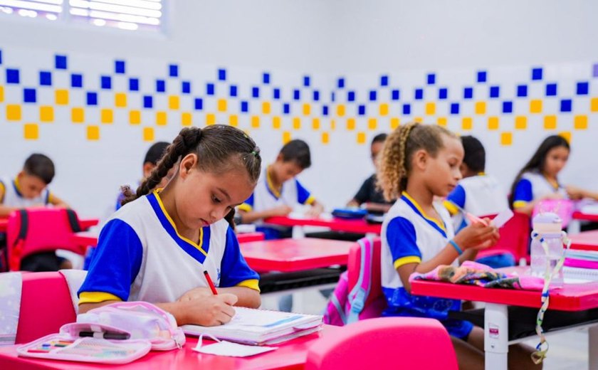 Pais têm até 9 de janeiro para confirmar matrículas na rede municipal de Arapiraca