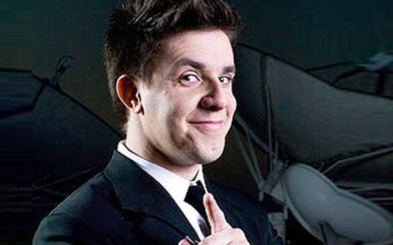 Oscar Filho é demitido do SBT e grava vídeo explicando saída