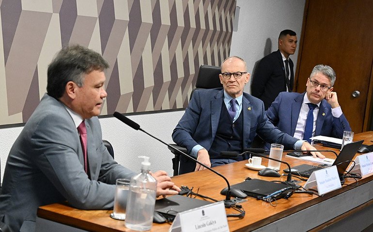 Debate em CPI aponta falhas do Estado no combate ao crime organizado