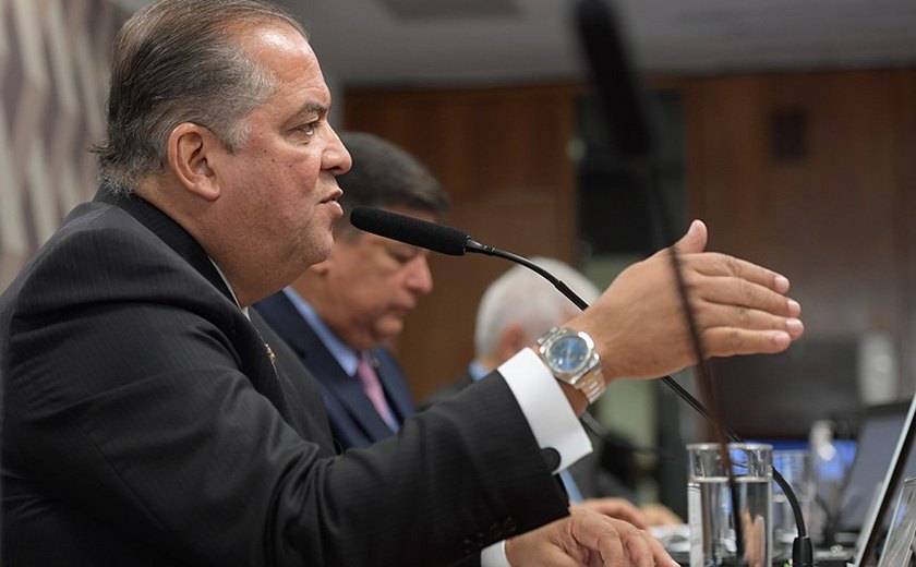 Relator apresenta relatório atualizado sobre regulamentação da IA