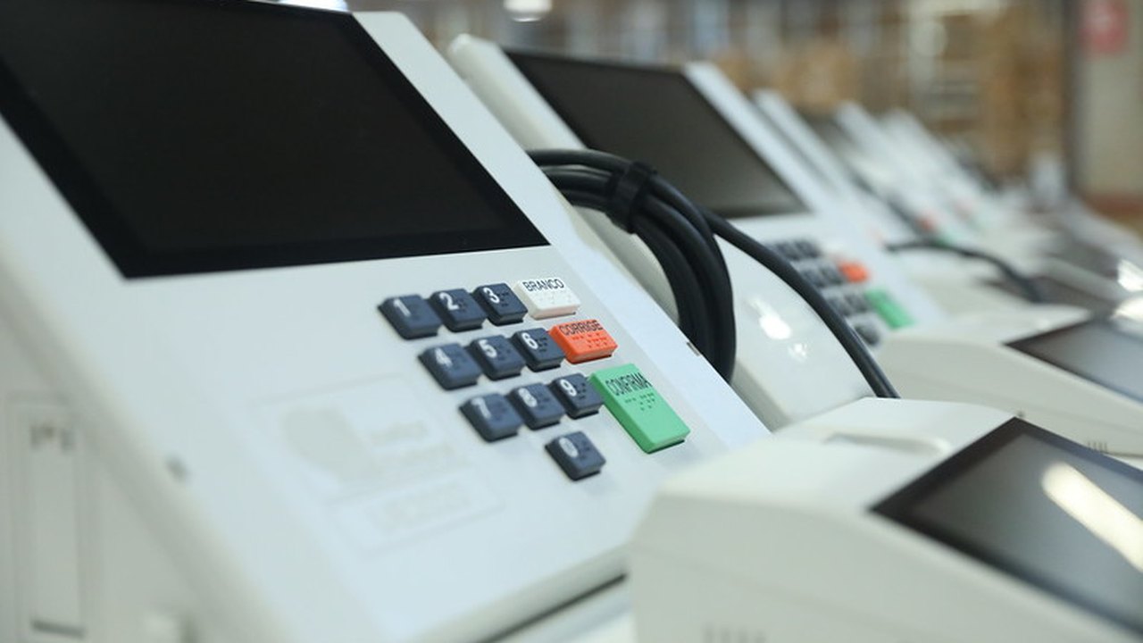 Datafolha: 77% estão totalmente decididos sobre voto a presidente