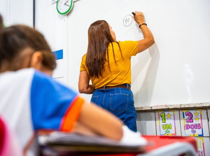 Câmara de Maceió lança edital do programa “Na Tribuna” para estudantes do Ensino Médio