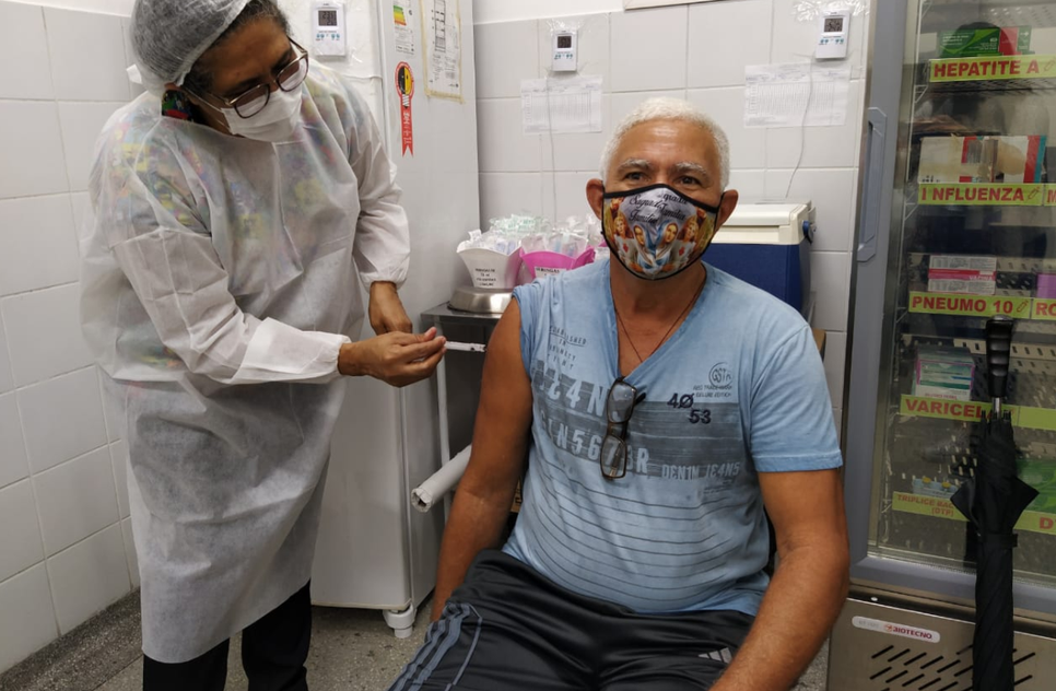 Aracaju vacinou mais de 45% da população contra a covid-19
