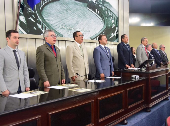 ALE realiza sessão para lançamento da Frente Parlamentar de Engenharia
