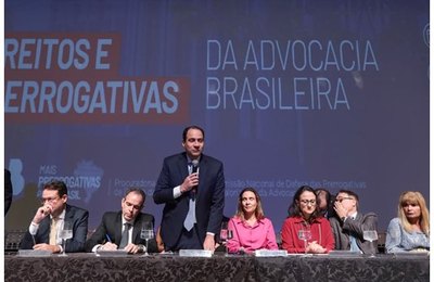 OAB abre Conferência Nacional dos Direitos e Prerrogativas com defesa da democracia e da cidadania