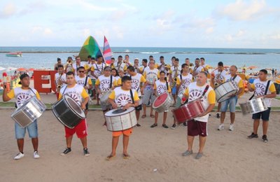 Praia do Francês: Muito frevo e animação marcaram primeiro dia de Ensaios Abertos das orquestras de frevo 