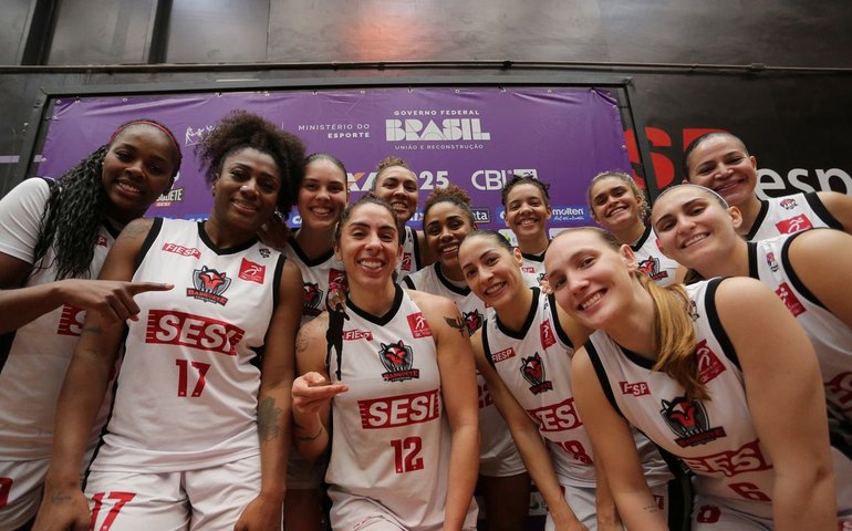 LBF: Sesi Araraquara garante final contra Sampaio Basquete