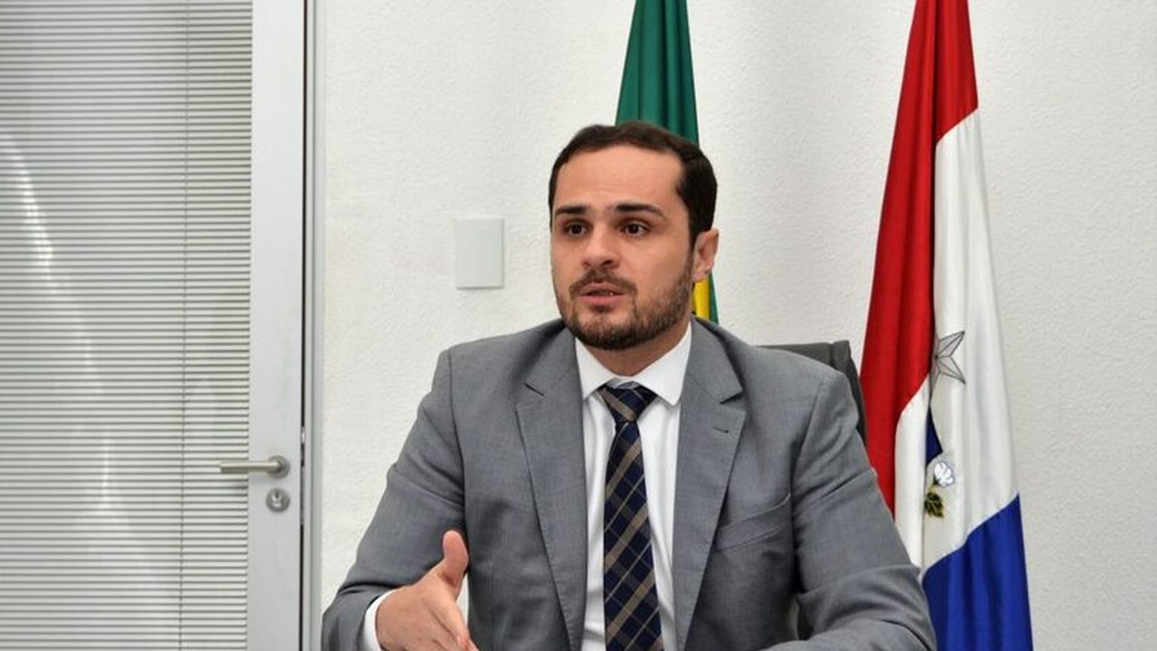 Alexandre Ayres discute estratégias com secretários de saúde para acelerar imunização e iniciar vacinação das crianças
