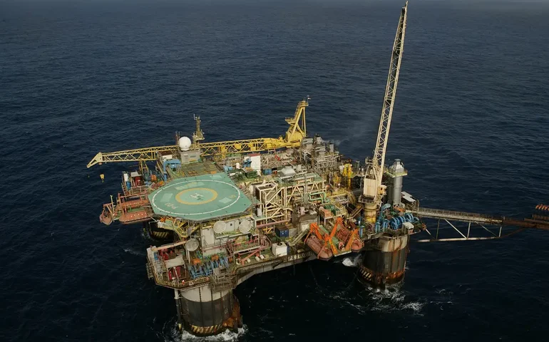 Organizações ambientais e sindicatos de petroleiros organizam ato contra leilão do pré-sal