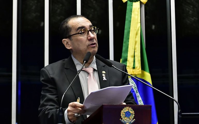 Jorge Kajuru é criticado nas redes por fala machista durante CPI: 'preconceito contra mulheres'