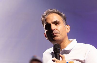 Renato critica bets e diz que sociedade normalizou destruição de famílias