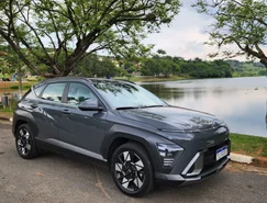 Hyundai KONA Híbrido está mais seguro, amplo e conectado na linha 2026 - Sérgio Dias (1).jpeg 