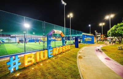 JHC entrega 34ª Areninha no Benedito Bentes e resgata mais um espaço abandonado na parte alta de Maceió