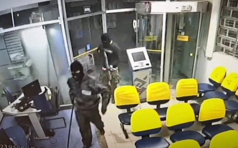 Alagoanos são presos por explosão de caixa de banco em MG