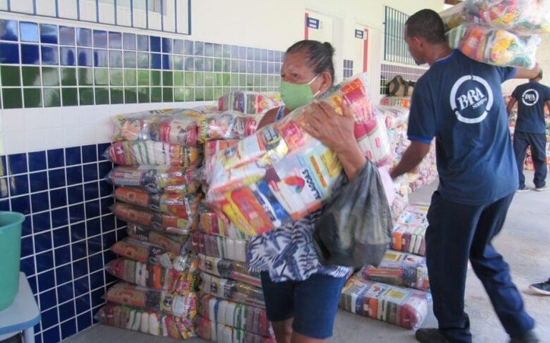 Cestas básicas serão entregues segunda-feira (17) no Ginásio do Lar São Domingos