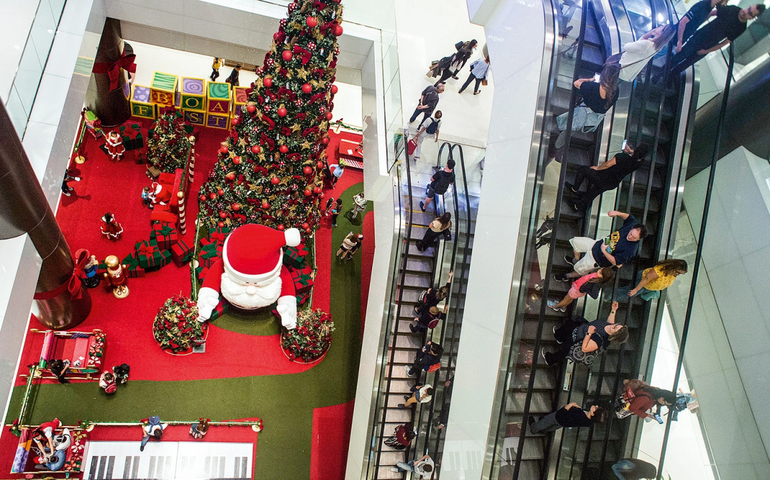 CNC estima contratação de 109,4 mil temporários para o Natal