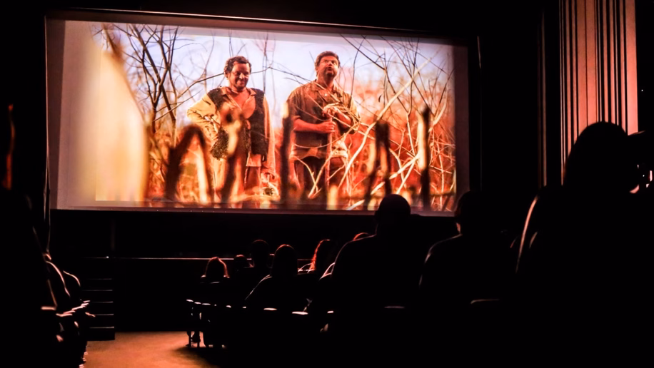 Cinema de graça: Cine Penedo exibe filmes da mais importante premiação do cinema nacional, com público podendo votar em cada sessão