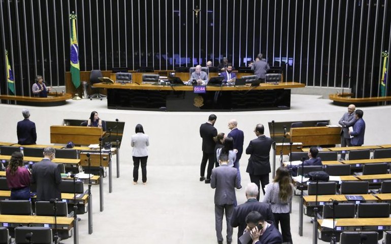 Comissão aprova a criação de 635 funções comissionadas na Justiça Federal da 5ª Região