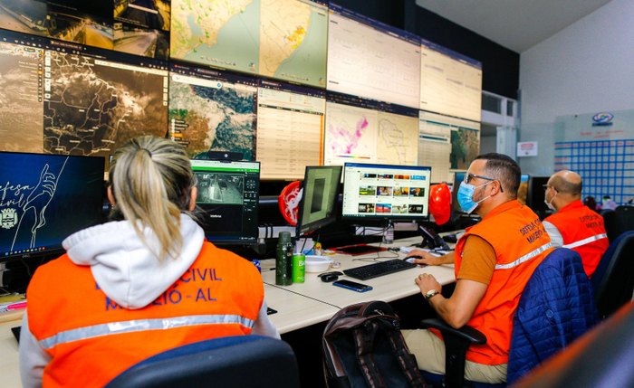 Centro Integrado do Monitoramento e Alerta monitora a previsão de chuvas 24h Centro Integrado do Monitoramento e Alerta monitora a previsão de chuvas 24h
