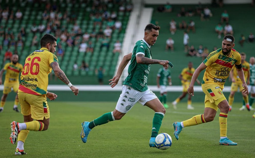 Luan Dias ainda é dúvida e atacante volta ao Guarani para duelo direto na Série B