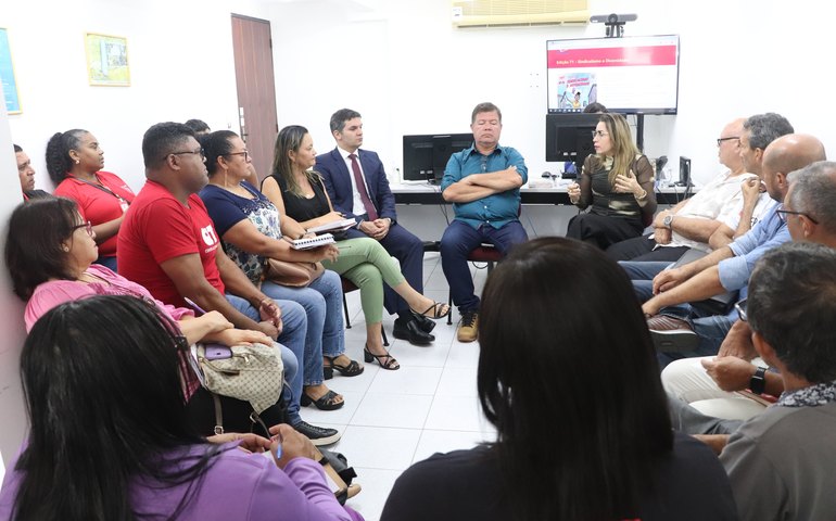 MPT realiza audiência pública para buscar contratação de cooperativa de catadores em São José da Tapera