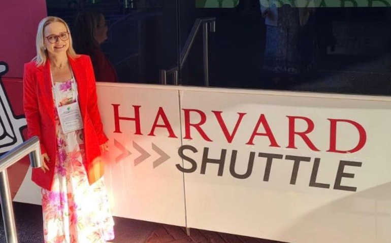 Professora da Uncisal participa de curso em Harvard sobre desenvolvimento da primeira infância