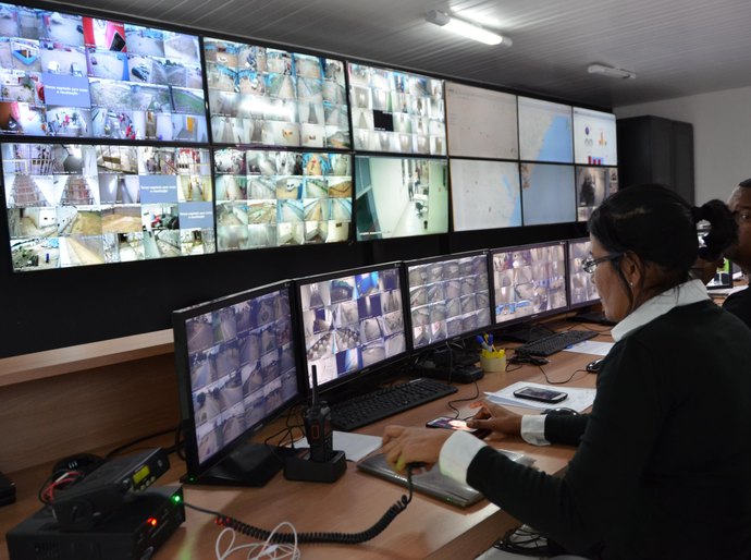 AL é pioneiro em monitoramento eletrônico de agressores e de vítimas de violência doméstica