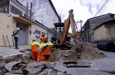 Infraestrutura inicia obra de recuperação da drenagem em Cruz das Almas