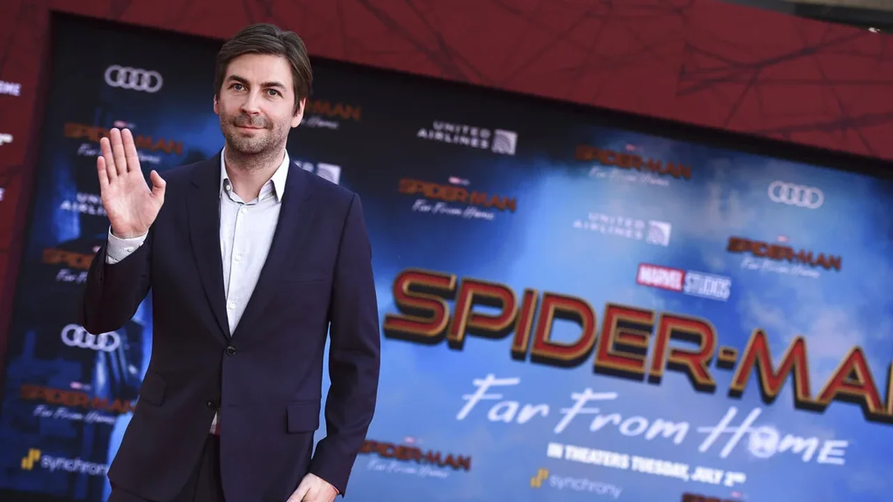 'Star Wars' terá nova trilogia com diretor de 'Homem-Aranha'