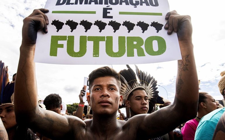 Apib defende que governo atue contra aprovação de marco temporal