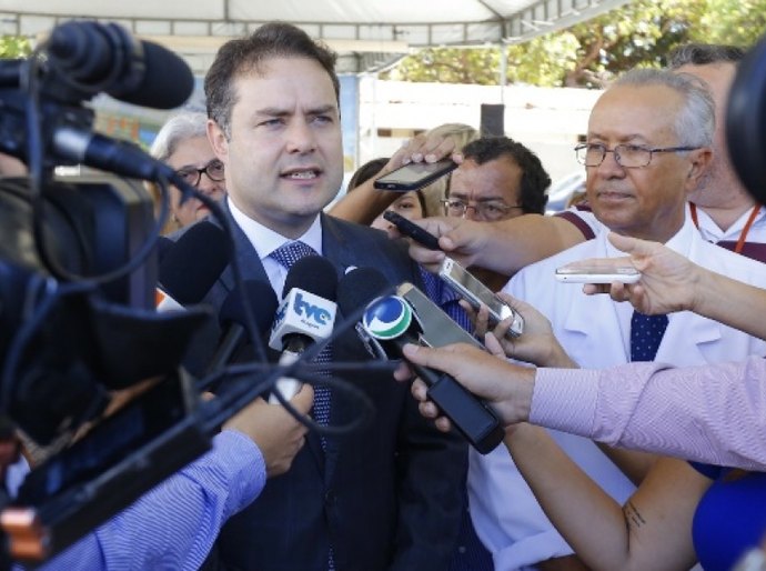 Governador afirma que regionalização da saúde avança em Alagoas